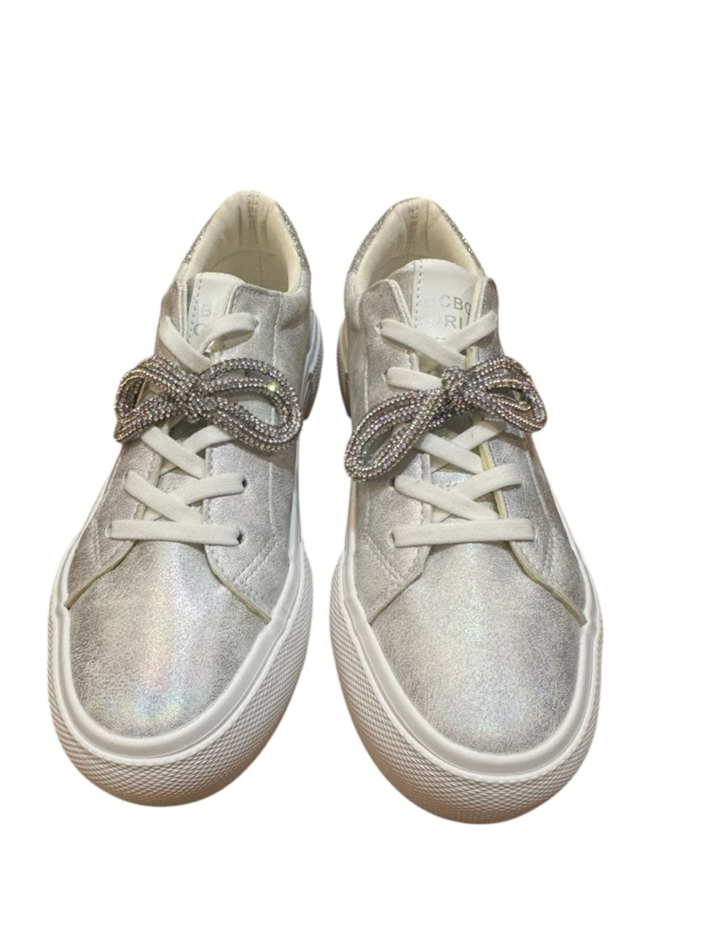 BCBG Girls Silver Metallic Crystal Bow Platform Sneakers Size 4 New